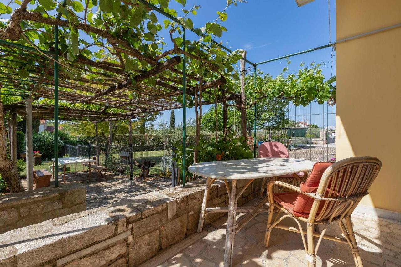 Apartamento Silva Poreč Exterior foto
